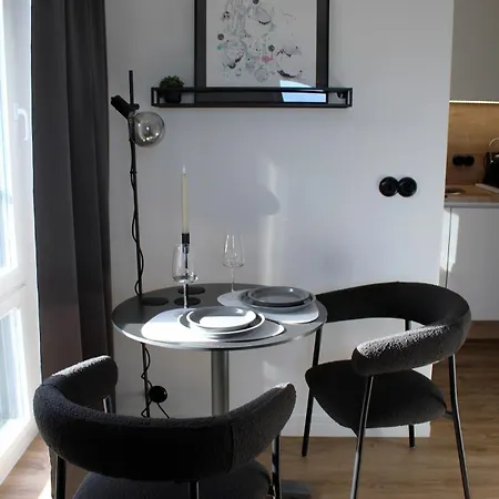 Stylish With Gym Access Apartman *