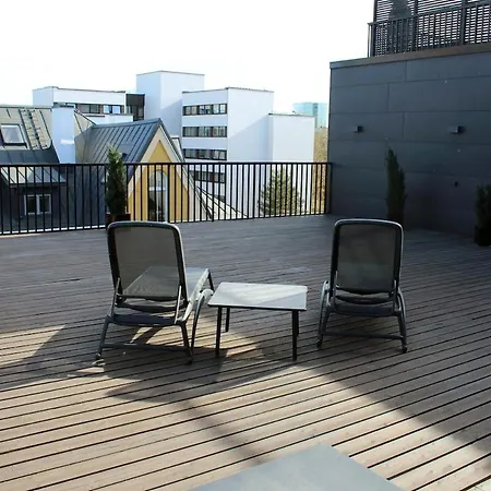 Stylish With Gym Access Apartman *
